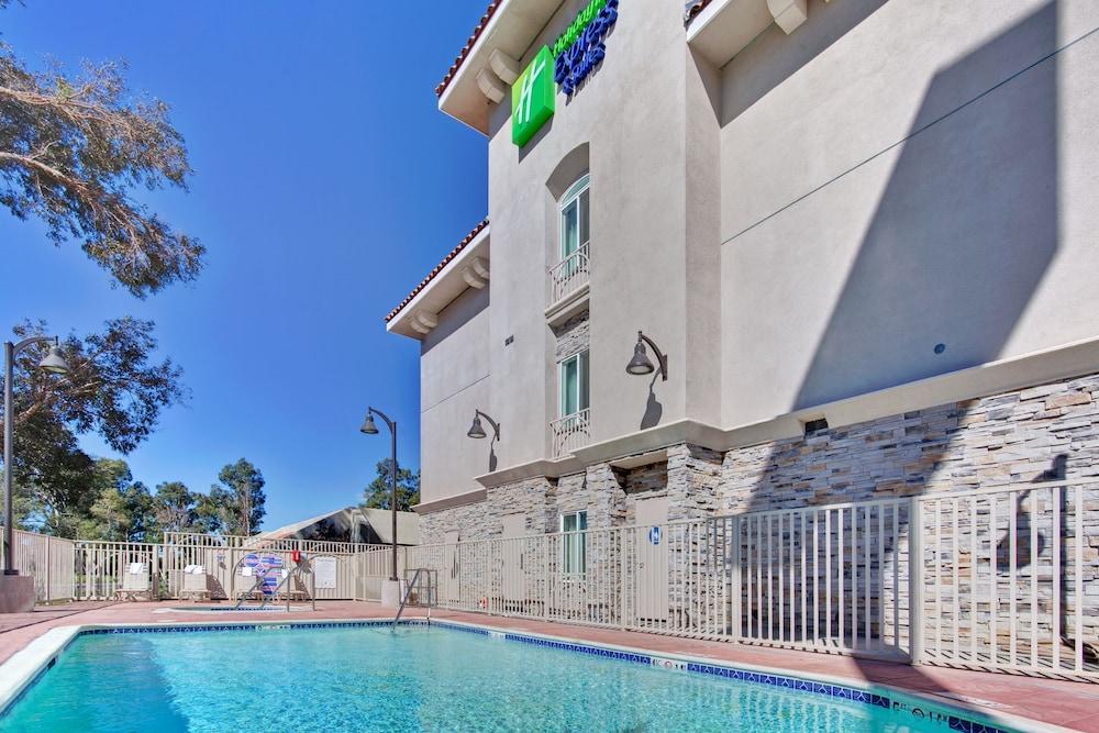 Holiday Inn Express Hotel & Suites Banning By Ihg Exterior foto